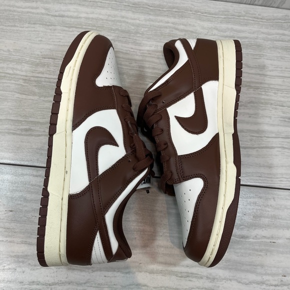 Nike WOW Coconut milk Dunk Low - Picture 4 of 9